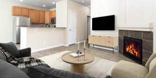 Kipling Commons Gallery 4