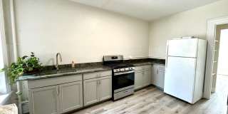 38 BAYARD Street unit: 3 Gallery 1