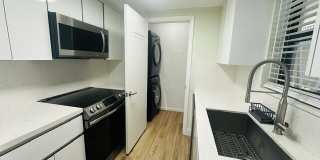 890 N Federal Highway Gallery 1