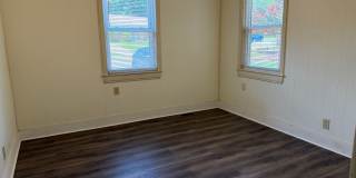 2 Bed 1 Bath Home Gallery 10