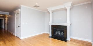 1815 West Armitage Ave Gallery 1