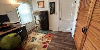 Gorgeous updated furnished cottage! Gorgeous updated furnished cottage! Gallery 14