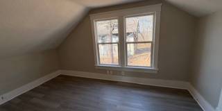 Truly Updated 2-Bedroom Rental Near North Akron Conveniences Gallery 10