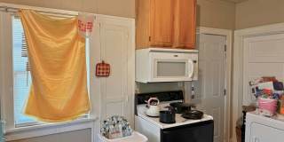 Large 2 Bed 1 Bath corner-lot home in Highland! Gallery 11