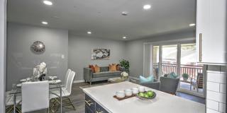 Edge at Greentree Gallery 1