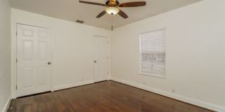 294 El Monte Boulevard Gallery 9