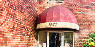1577 North Colonial Terrace Gallery 1
