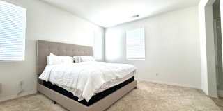 Almost BRAND NEW end unit Townhome in Winchester for Rent Gallery 22