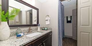 District at Hurstbourne Gallery 22