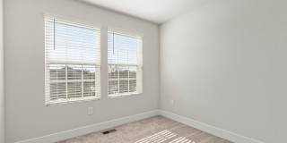 7550 JOHNNYCAKE Road Gallery 20