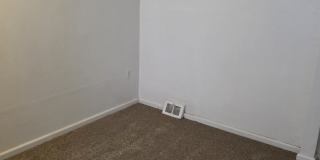 2004 Lowrie Street - 1 Gallery 3