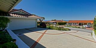 FULLY FURNISHED, CHARMING & AIRY, 4BR2BA MONTEMALAGA HILLTOP HOME W/ “QUEENS NECKLACE” VIEWS, 2-CAR GARAGE & BEAUTIFULLY LANDSCAPED, SERENE YARD CLOSE TO PARKS, SCHOOLS & SHOPPING! Gallery 36