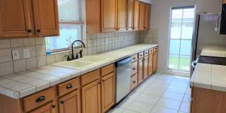 Cute Annual Single Family Home – Near Shamrock Park and South Venice Ferry and Boat launch! Gallery 13