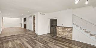 ALAMO HEIGHTS  |  TOWNHOME  |  REMODELED  |  HUGE TERRACE Gallery 10