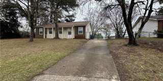 613 Kellam Circle Gallery 1