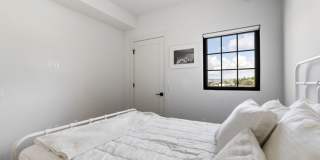 738 Parkman Ave Gallery 23