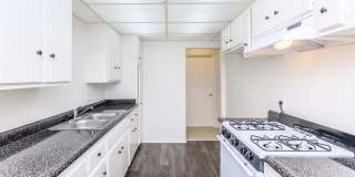 San Carlos & San Juan Apartment Homes Gallery 17