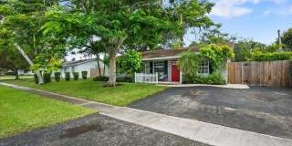710 Cree Street Gallery 26