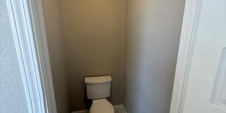 6624 Yawkey Way Northeast Gallery 13