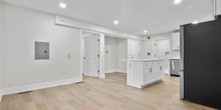 1546 Chapel Street Gallery 8