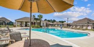 4-Bedroom Home - Community Pool Gallery 31