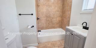 2 Bed 1 Bath rare to rent! Gallery 9