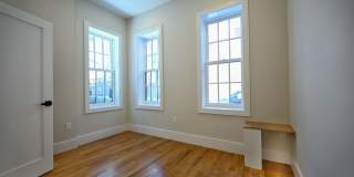 Bay Village 2 Bed – Prime Location w/ Laundry Gallery 9