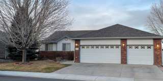 Spacious 4-Bedroom / 3-Bath Single Family Home in Windsor! Gallery 1