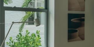 128 NE 46th St Gallery 11