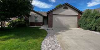 Charming 3-Bedroom Windsor Home: Comfort, Style, and Convenience Await! Gallery 1