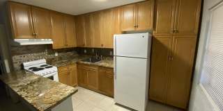 5168 NE 6th Avenue Gallery 4