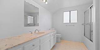 Beautiful Westlake First Neighborhood Family Home w/ Large Backyard with Panoramic Mtn Views Gallery 16