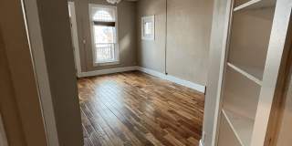 $1000 Move in Special - Beautiful 2 bed 1 bath in unit W/D, renovated kitchen, walkability! Gallery 27