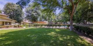 1037 W Francis St Apt F Gallery 15