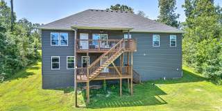 Modern 3-Bedroom Bella Vista Home with Bonus Room and Tiered Deck Gallery 33