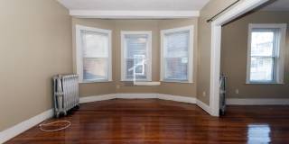 Charming 6 Bedroom-No Broker Fee Gallery 3