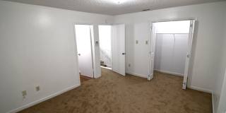 Housing Authority Vouchers Accepted !! Charming 2-bedroom, 2.5-bathroom home located in Baton Rouge Gallery 16