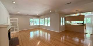 La Cañada Schools-  Family Home - Natural Hardwood, 2 car attached garage, Central A/C, New Appliances, expansive backyard entertaining space Gallery 7