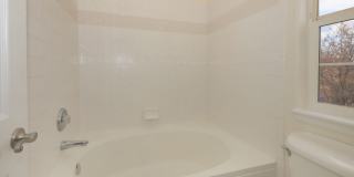 Westside Gem with Mountain Views, Hardwood Floors & AC! Gallery 17