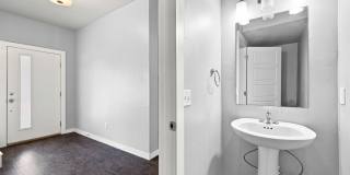 5 Bedroom Duplex in Edmond & (Contact Info Below) * MOVE IN SPECIAL * Gallery 6