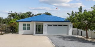 141 Orchid Street Gallery 1