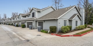 Woodstream Townhomes Gallery 4