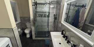 225 EAST 19TH ST Gallery 5