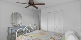 1825 Saint Julian Place Gallery 18