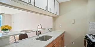 11801 ROCKVILLE Pike Gallery 7