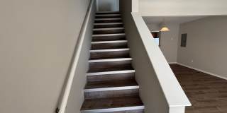 Northern Spacious 4 BDR Duplex Gallery 12