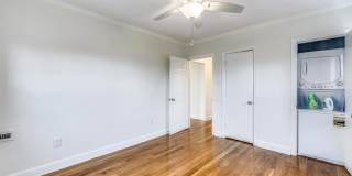 1812 W ABINGDON Drive Gallery 15