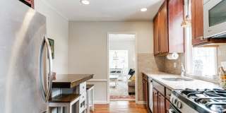 34 Fairview Ave Gallery 8