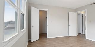 Leavitt Park Apartments - Building 1014 Gallery 13