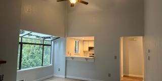 Condo near the beach - top floor Gallery 1